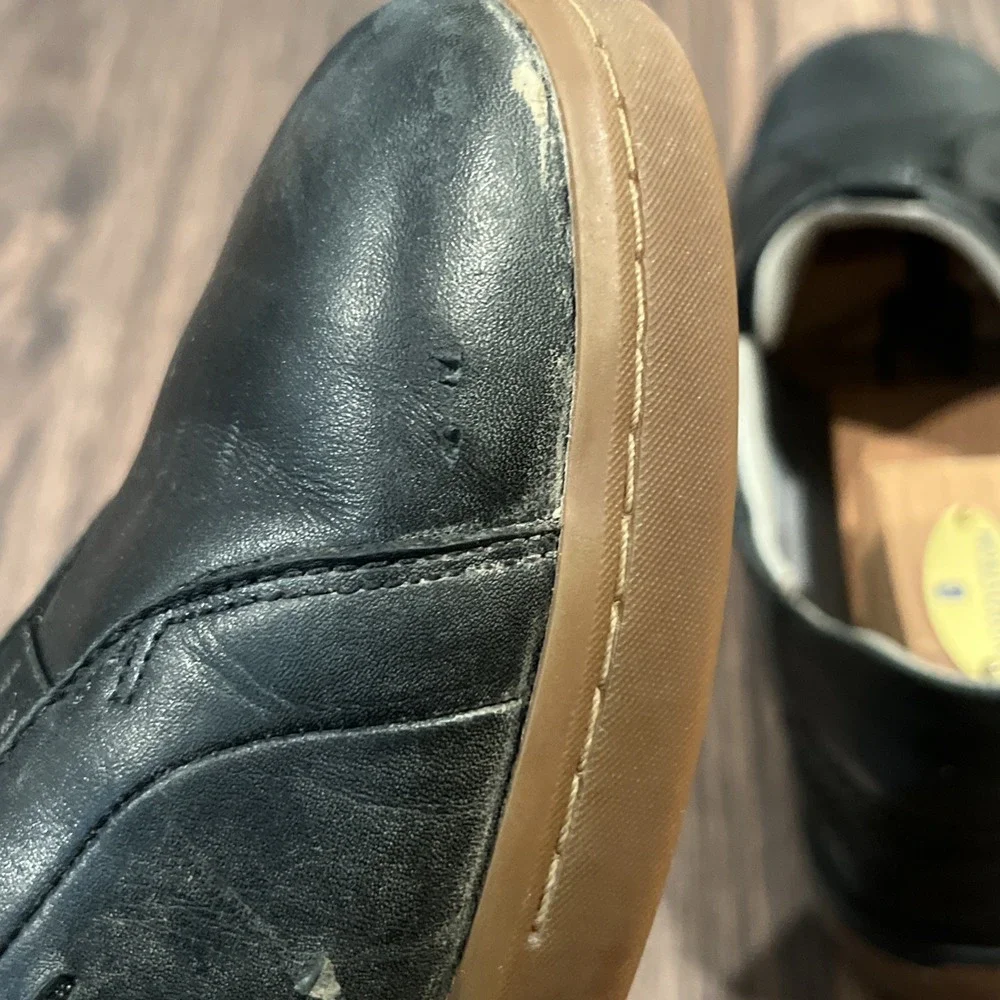 Kizik New York Hands Free Leather Sneaker EUC Men size 11.5 READ